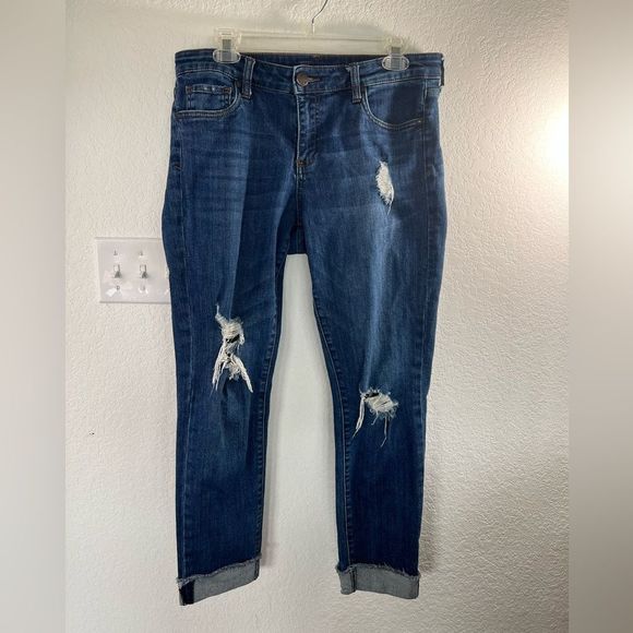 Kut from the Kloth Straight Leg Anke Jeans - Picture 2 of 9